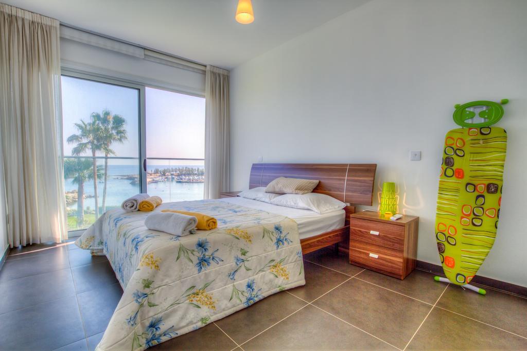 Beachfront Trident Πρωταράς Εξωτερικό φωτογραφία