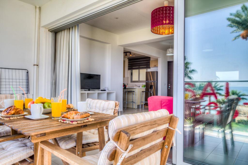 Beachfront Trident Πρωταράς Εξωτερικό φωτογραφία