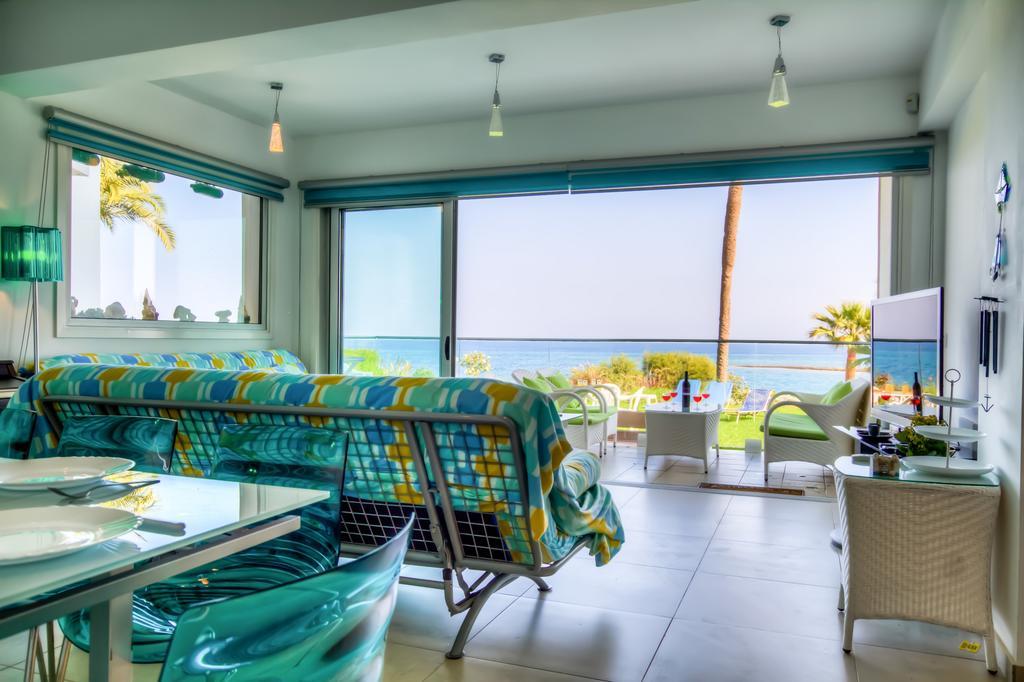 Beachfront Trident Πρωταράς Εξωτερικό φωτογραφία