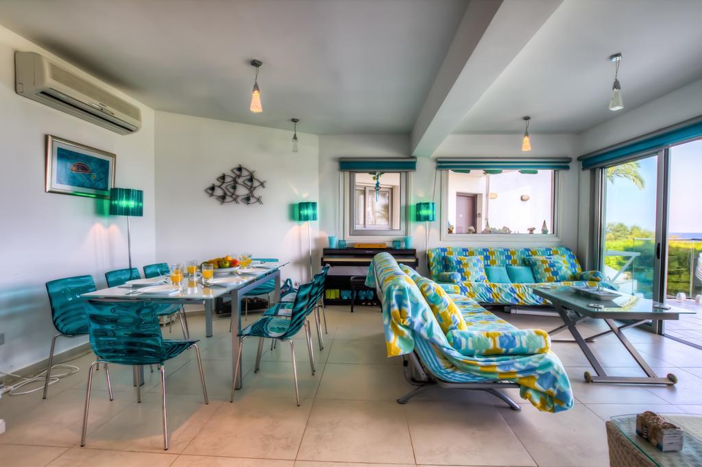 Beachfront Trident Πρωταράς Εξωτερικό φωτογραφία